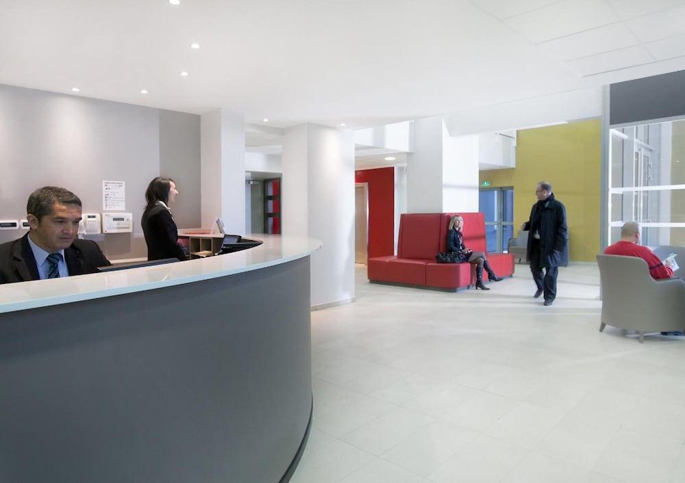 Residhome Reims Centre Beltér fotó